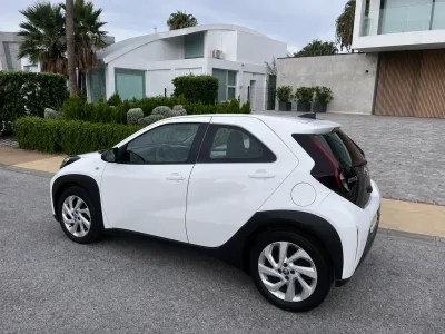 Toyota Aygo X Cross 1.0 Play CVT — foto 2
