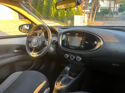 Toyota Aygo X Cross 1.0 Play CVT — foto 9