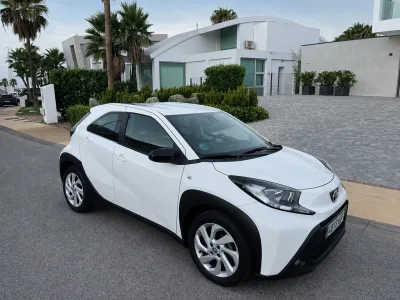 Toyota Aygo X Cross 1.0 Play CVT — foto 3